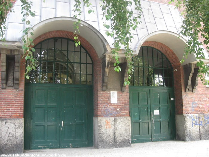 Heinrich-von-Stephan-Schule Eingang