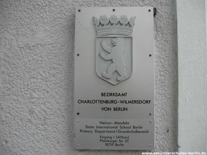 Nelson-Mandela-Schule Schulschild Nelson-Mandela-Schule Schulschild