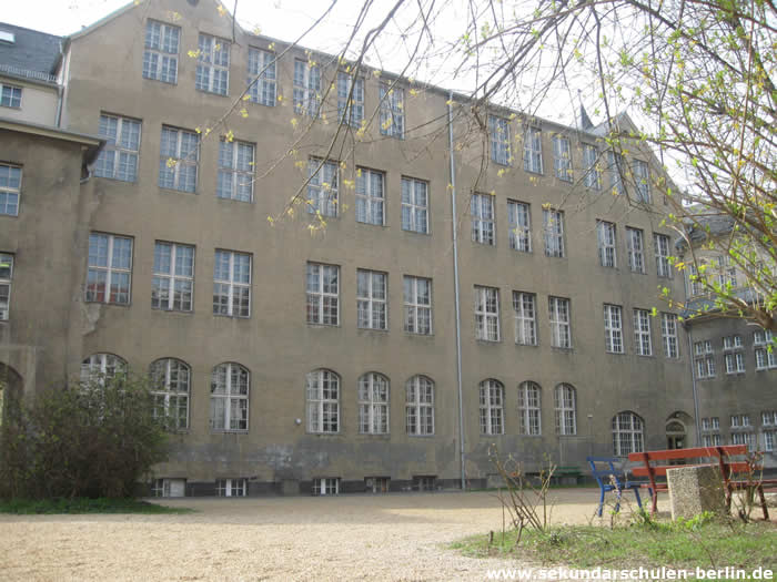 Schule am Rathaus Hof