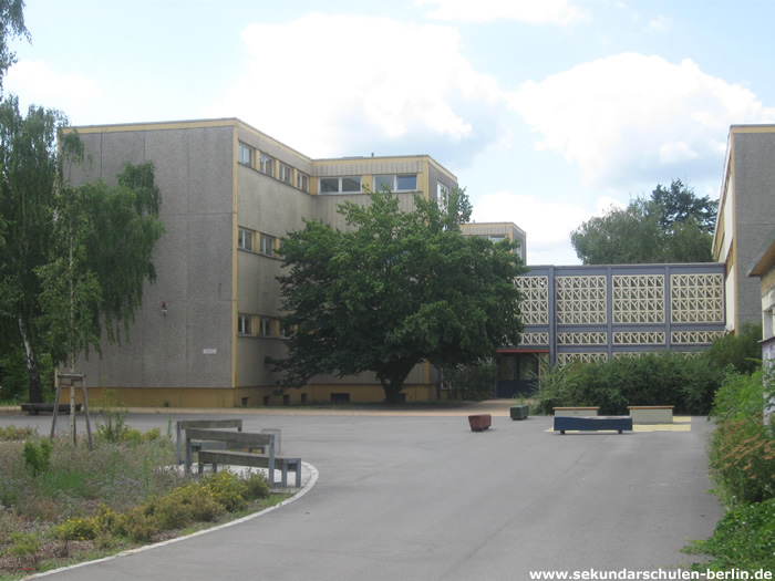 Schule an der Haveldüne Schulhof Schule an der Haveldüne Schulhof