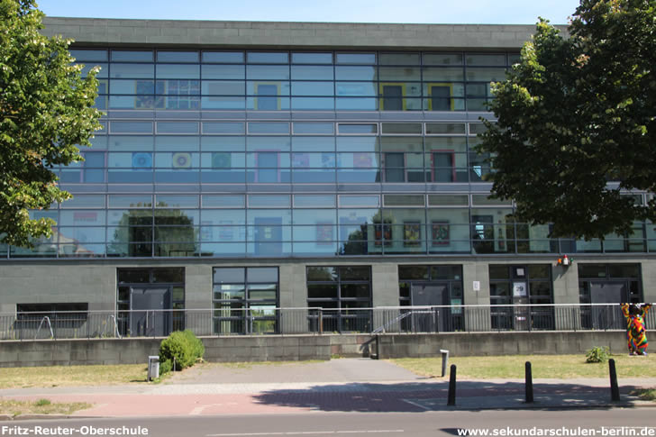 Fritz-Reuter-Oberschule, Prendener Straße 29 Fritz-Reuter-Oberschule, Prendener Straße 29